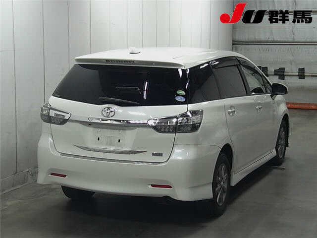 Toyota Wish 1.8 S Monotone 4WD 2016