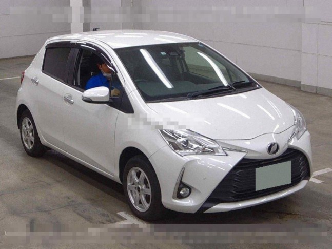 Toyota Vitz 1.3 F Safety Edition III 4WD 2019
