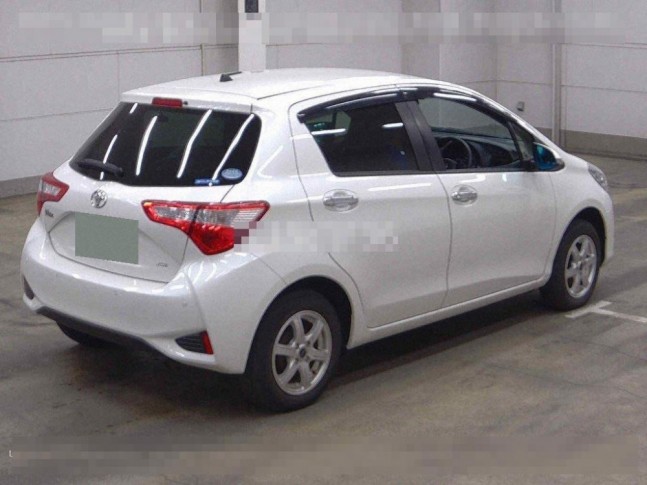 Toyota Vitz 1.3 F Safety Edition III 4WD 2019