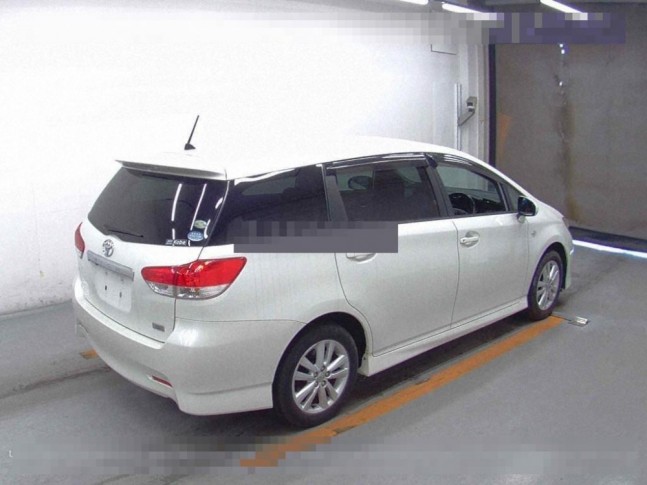 Toyota Wish 1.8 S 2010