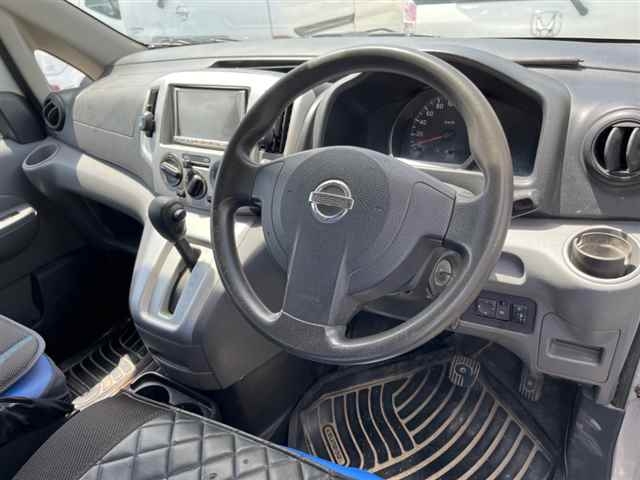 Nissan NV200 1.6 16X-2R 2011