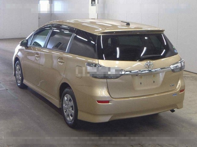 Toyota Wish 1.8 Х 2014