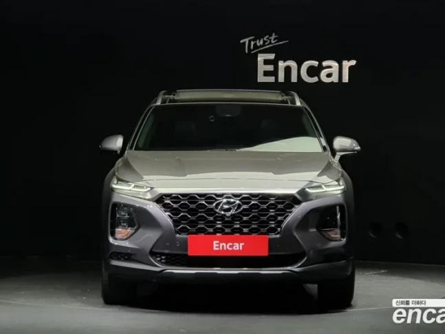 Hyundai Santa Fe 2.0T Exclusive Special 4WD 2019