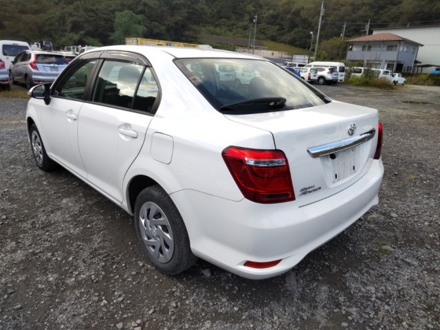 Toyota Corolla Axio 1.5 X 4WD 2018
