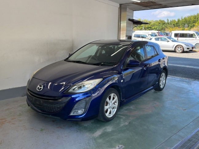 Mazda Axela 1.5 15S NAVI edition 2011