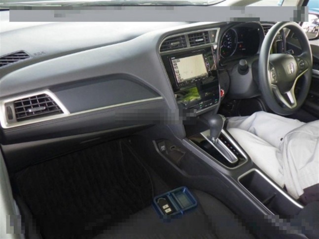 Honda Shuttle 1.5 G Honda Sensing 2020