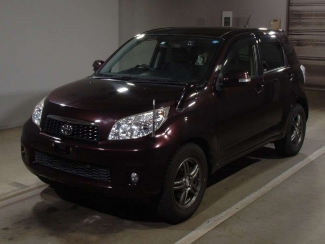 Toyota Rush 1.5 G L Package 4WD 2015
