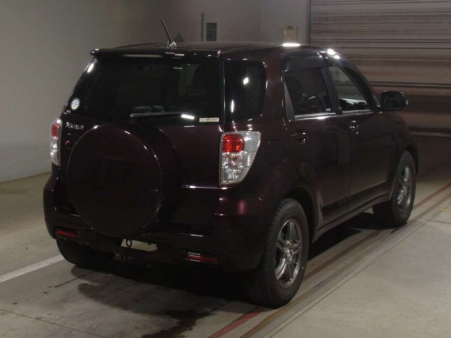 Toyota Rush 1.5 G L Package 4WD 2015
