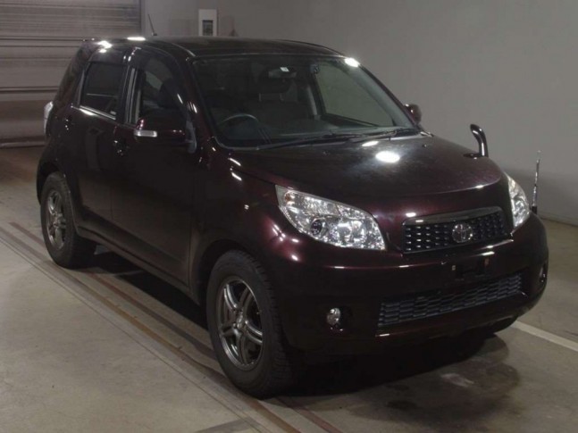 Toyota Rush 1.5 G L Package 4WD 2015