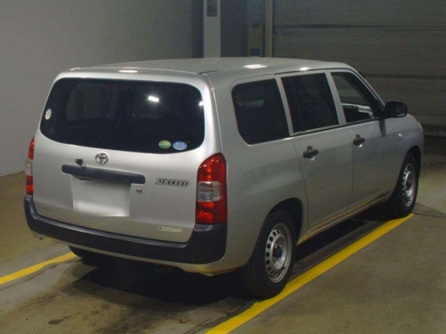 Toyota Succeed 1.5 UL 2020