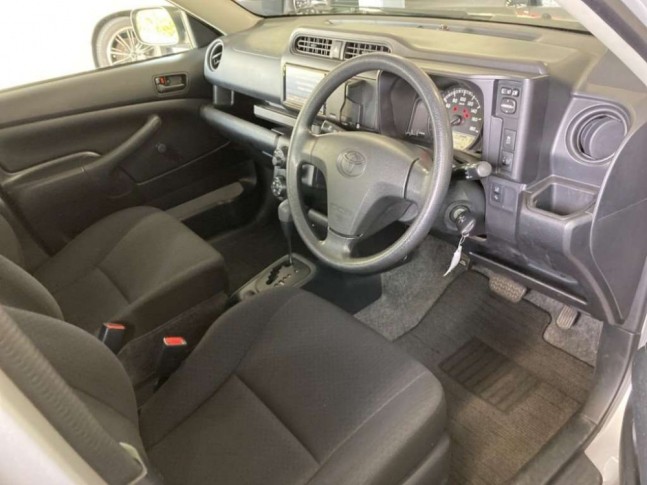 Toyota Succeed 1.5 UL 2020