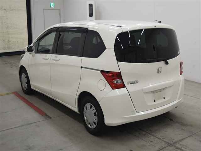 Honda Freed 1.5 G Just Selection 7 Seater 2010