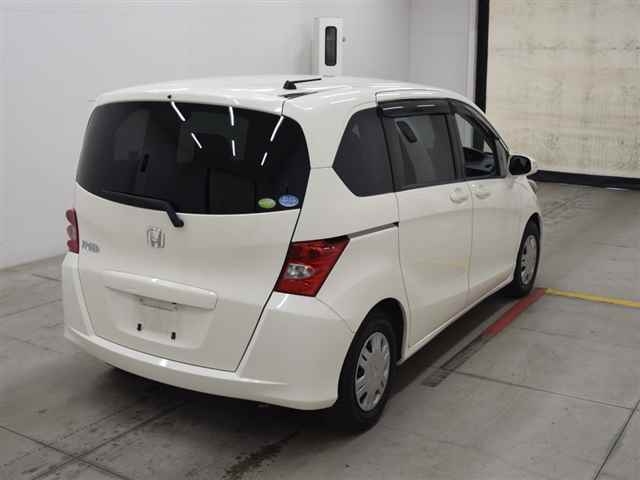 Honda Freed 1.5 G Just Selection 7 Seater 2010