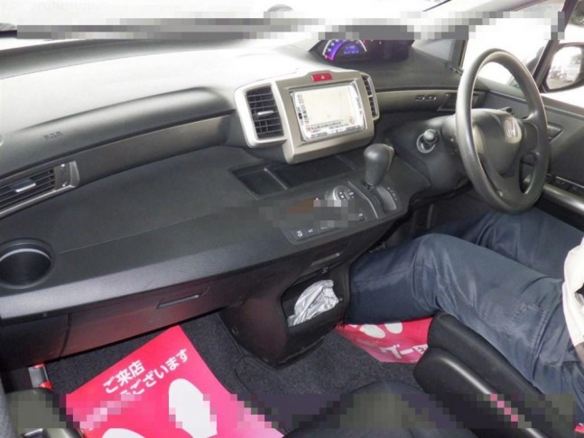 Honda Freed Spike 1.5 G aero 2010