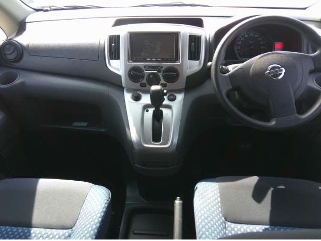 Nissan NV200 1.6 16X-3R 2012