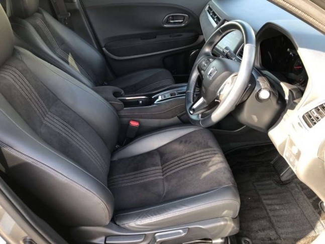 Honda Vezel 1.5 RS Honda Sensing 2020