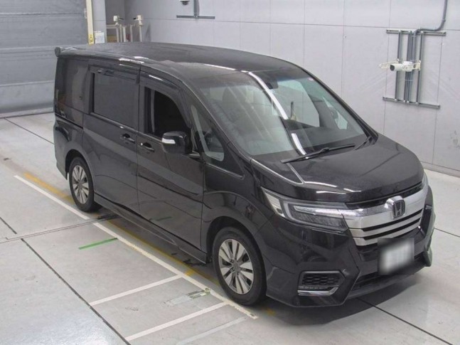 Honda Stepwgn 1.5 Spada Honda Sensing 7 seater 4WD 2017