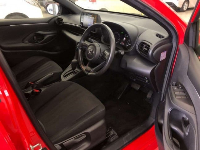 Toyota Yaris 1.0 X 2020