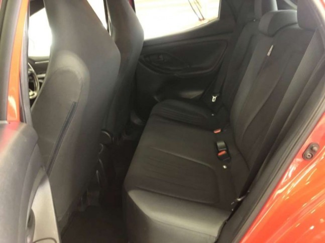 Toyota Yaris 1.0 X 2020