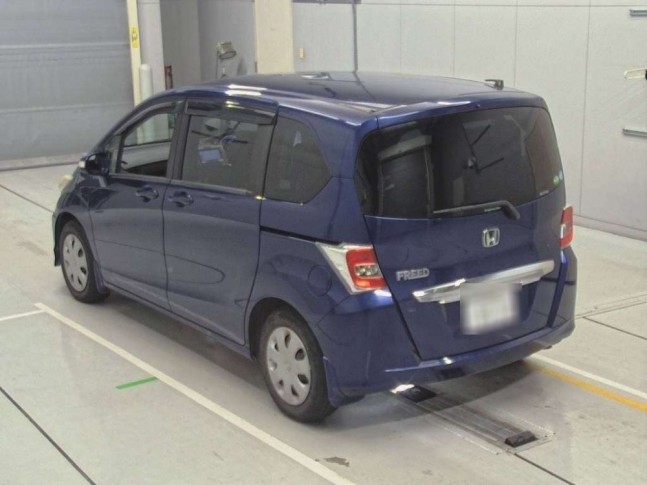 Honda Freed 1.5 G Just Selection 7 Seater 2014