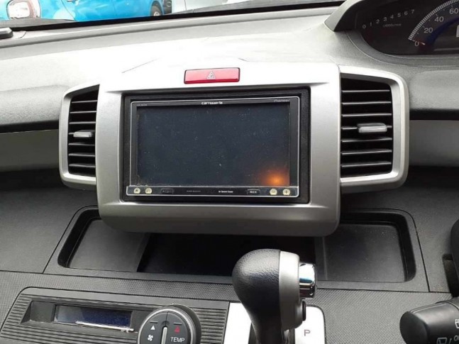 Honda Freed 1.5 G Just Selection 7 Seater 2014
