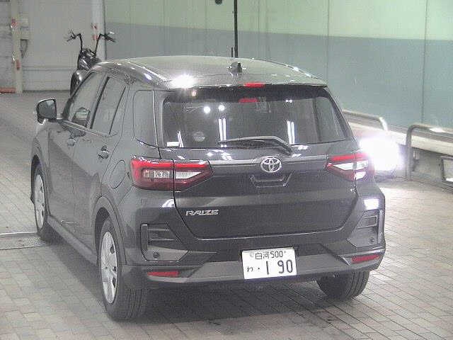 Toyota Raize 1.0 XS 4WD 2021