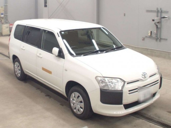 Toyota Probox 1.5 F 4WD 2016