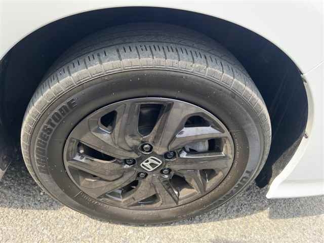Honda Stepwgn 1.5 Spada Cool Spirit H. Sens 7 Seater 2021