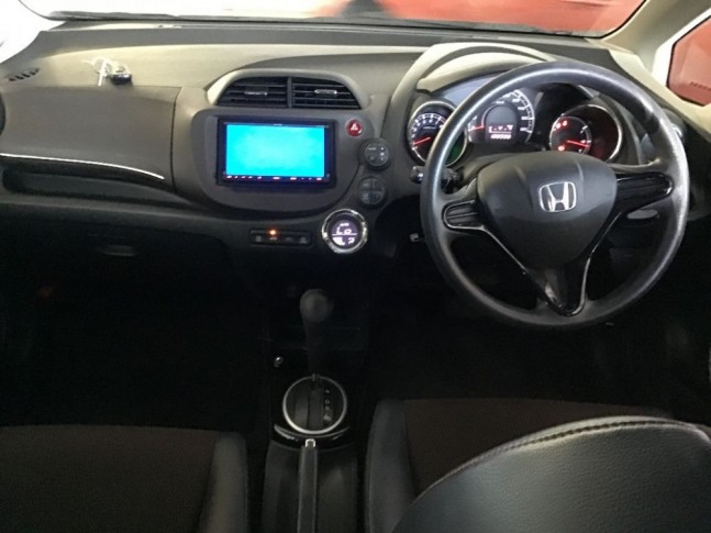 Honda Fit Shuttle 1.5 15X S package 2011