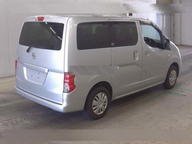 Nissan NV200 1.6 16X-2R 5-Seaters 2011