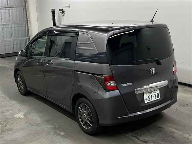 Honda Freed Spike 1.5 G Just Selection 2013