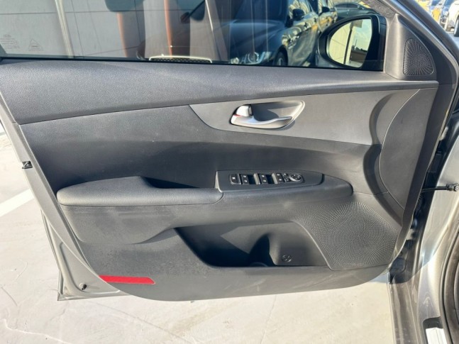 KIA K5 1.6 MPi CVT Standard 2020