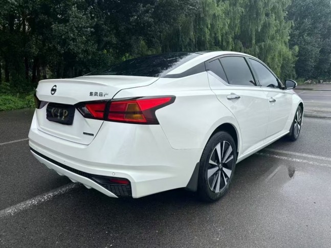 Nissan Alima 2.0L XL Comfort Edition 2020