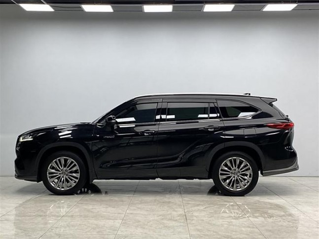 Toyota Highlander 2.5h HV CVT Supreme 4WD 2021