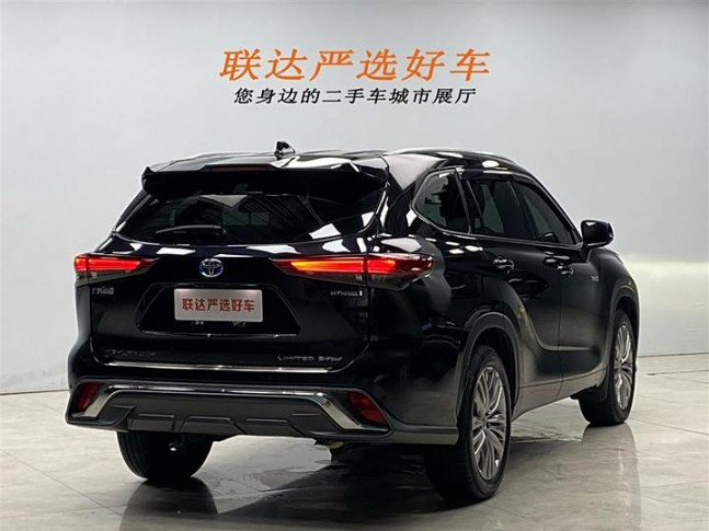 Toyota Highlander 2.5h HV CVT Supreme 4WD 2021