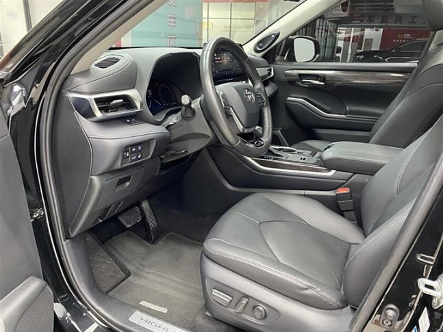 Toyota Highlander 2.5h HV CVT Supreme 4WD 2021