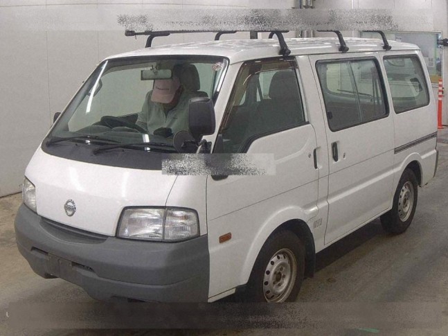 Nissan Vanette 1.8 DX (4 door) 4WD 2014