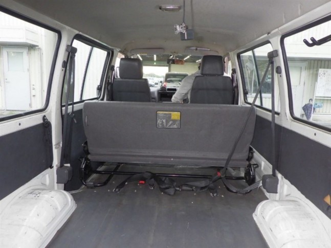 Nissan Vanette 1.8 DX (4 door) 4WD 2014