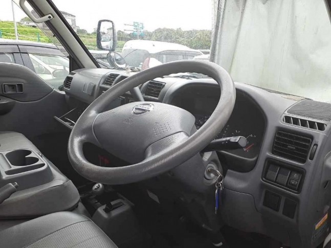 Nissan Vanette 1.8 DX (5 seat) 4WD 2014