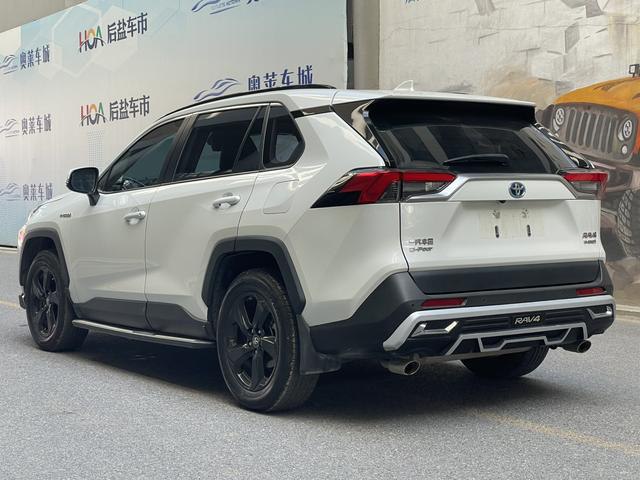 Toyota RAV4 2.5 CVT Flagship 4WD 2020
