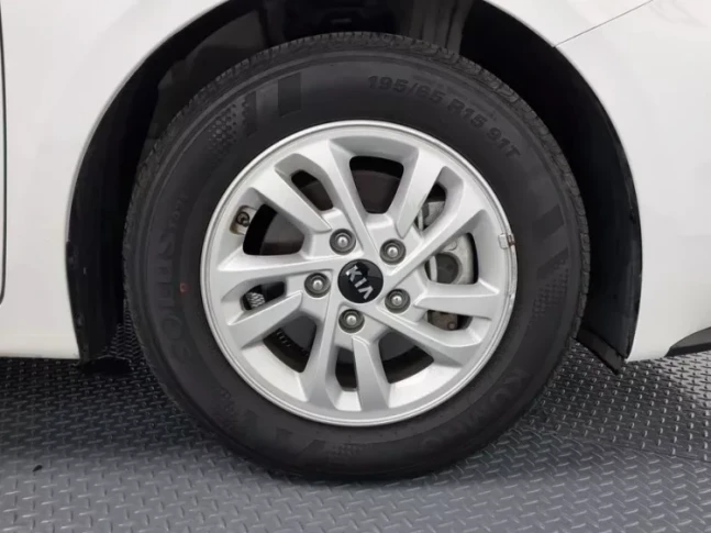KIA K3 1.6 MPi CVT Prestige 2021