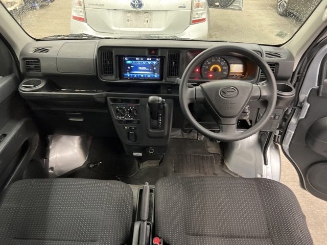 Daihatsu Hijet 660 Deluxe SAIII High Roof 4WD 2020