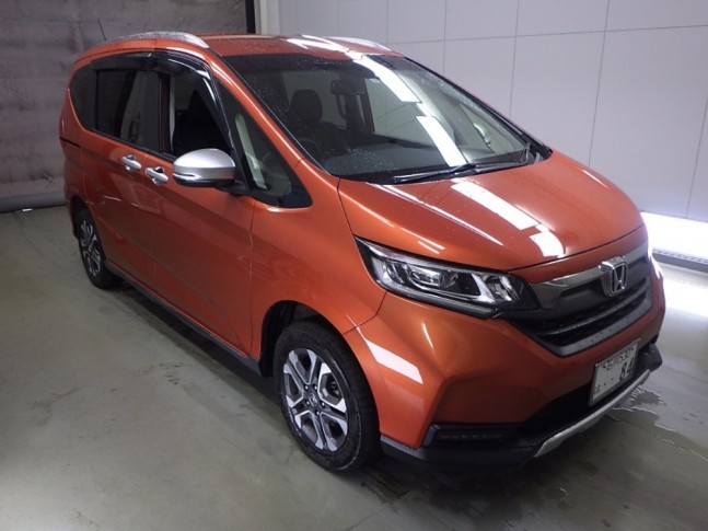 Honda Freed+ 1.5 CROSSTAR Honda Sensing 4WD 2021