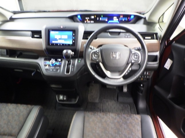 Honda Freed+ 1.5 CROSSTAR Honda Sensing 4WD 2021