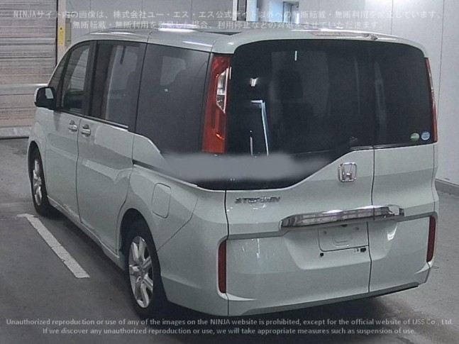 Honda Stepwgn 1.5 G Honda Sensing 8 Seater 2017