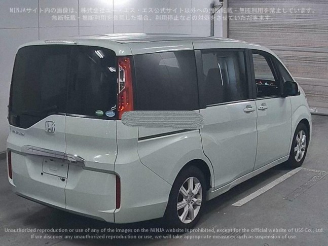 Honda Stepwgn 1.5 G Honda Sensing 8 Seater 2017
