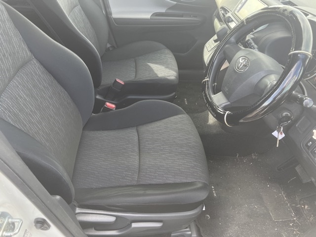 Toyota Wish 1.8 X 2010