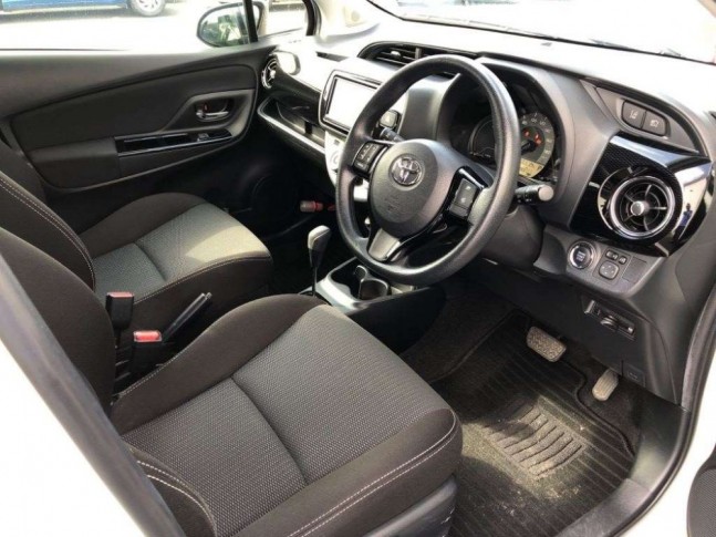 Toyota Vitz 1.0 F Safety Edition III 2020