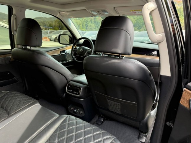 KIA Mohave 3.0D AT 4WD Masters 7 Seater 2020