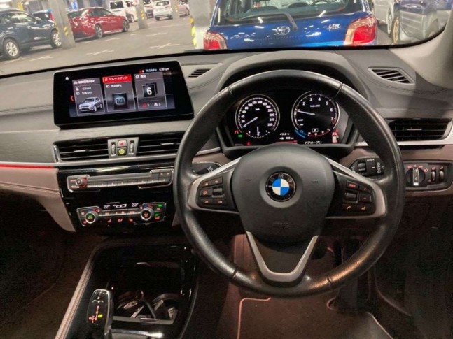 BMW X1 sDrive 18i xLine 2019